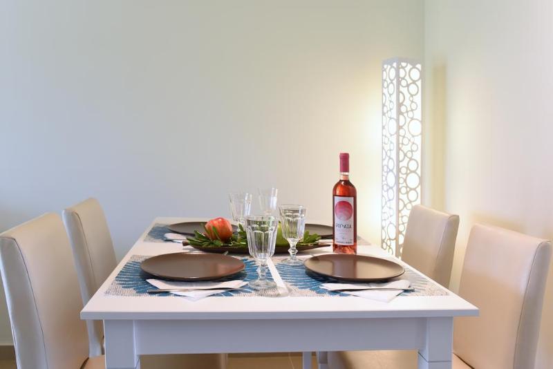 Palapart Gikas Suites And Studios Гоувия Экстерьер фото