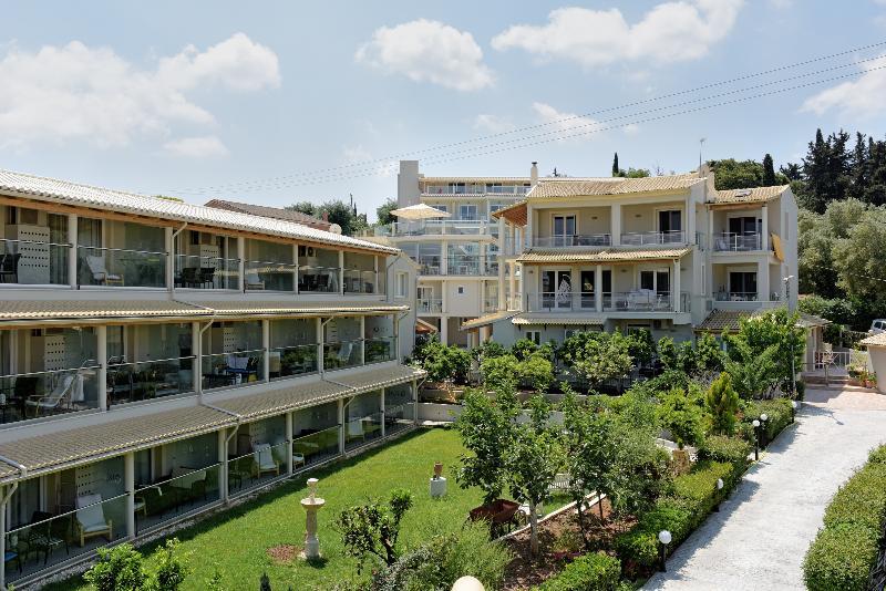 Palapart Gikas Suites And Studios Гоувия Экстерьер фото
